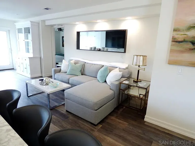1115 Pearl St #6 — Photo 13