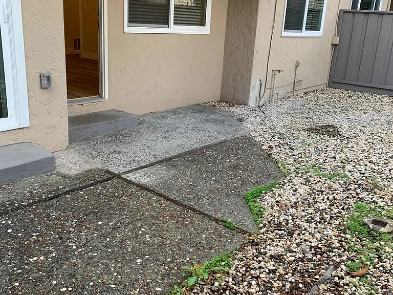 The Flats — Photo 30