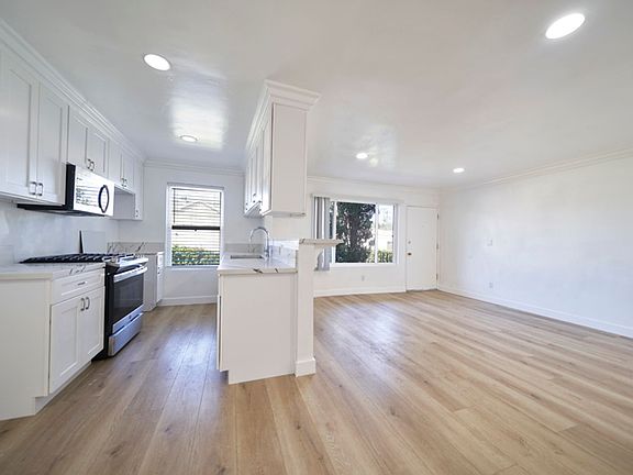 4th image of 5226 Lexington Ave APT 38