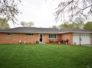 1437 Betty Dr, Dayton, OH 45434