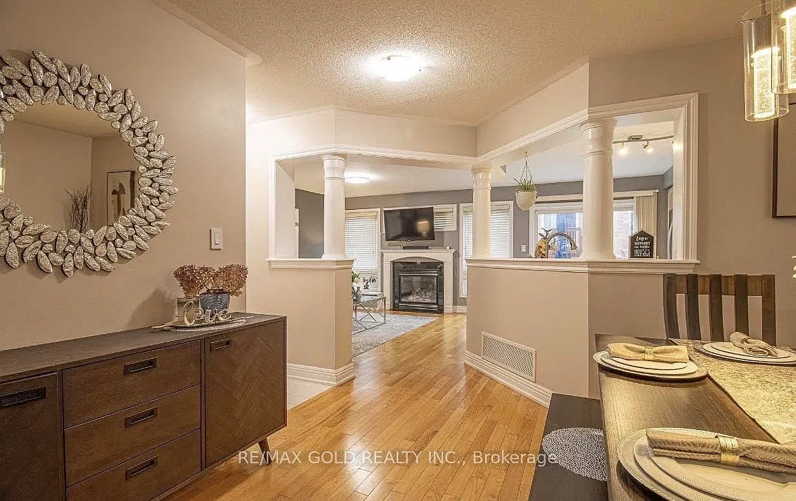 4 bed, $3,300 — Photo 4