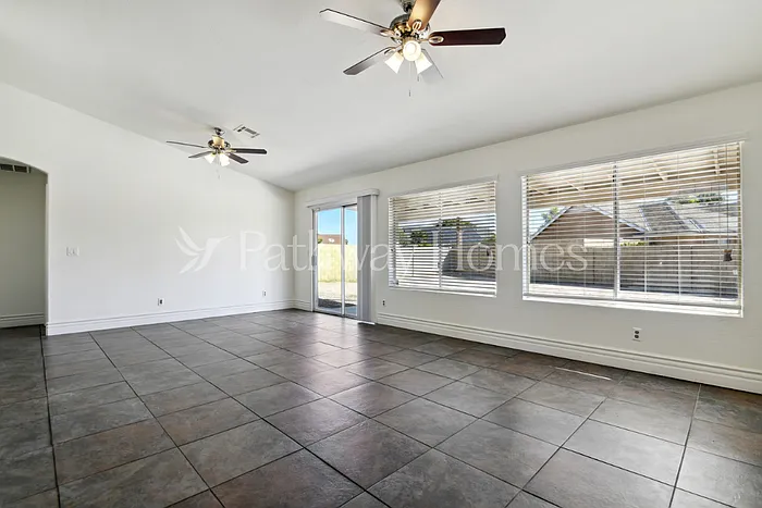7704 W San Juan Ave — Photo 4