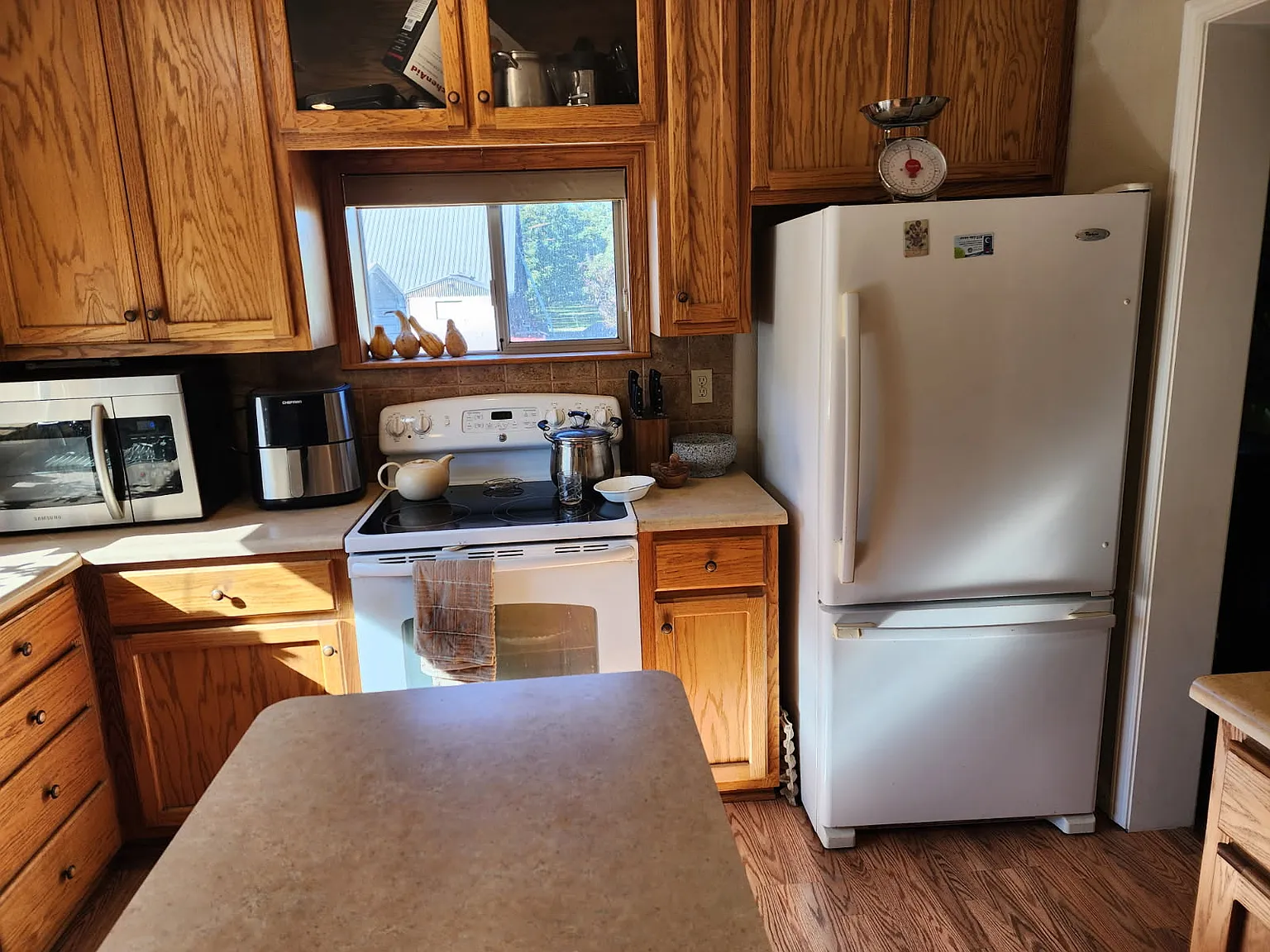 2 bed, 1334 sqft, $2,150 — Photo 2