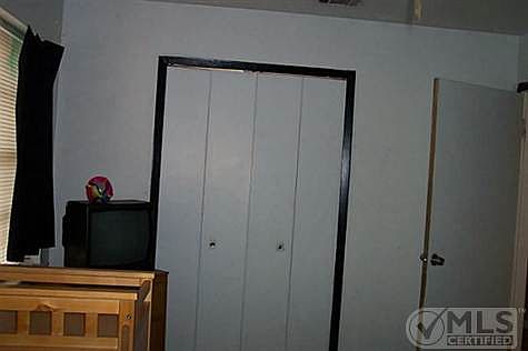 4th image of 109 Heather Dr
