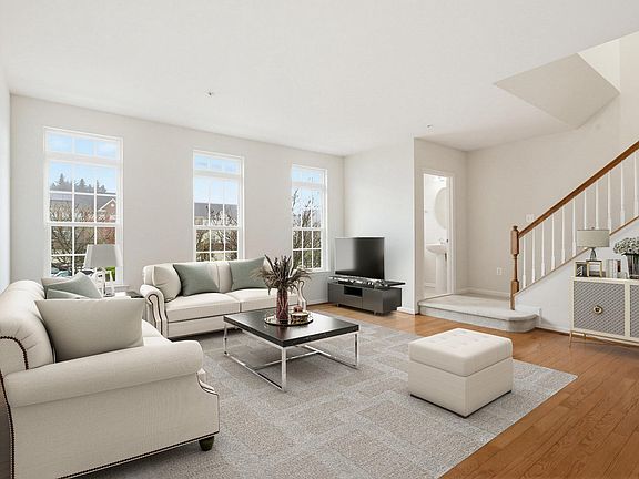 3rd image of 3819 Cullingworth Rd