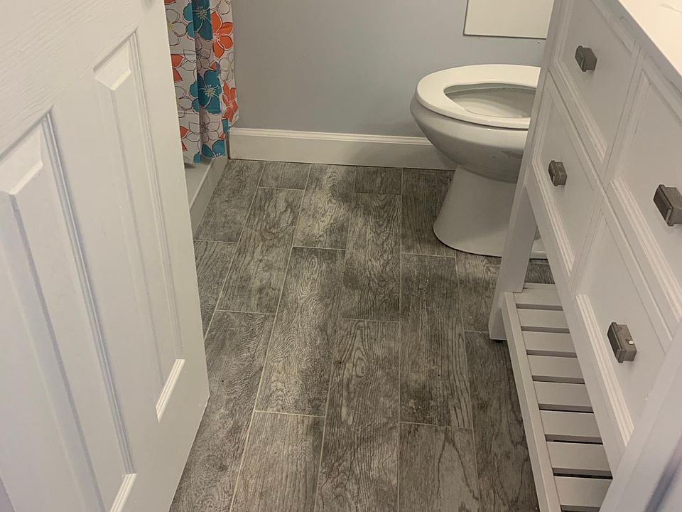 1st image of 46770 Graham Cove Sq #Basement