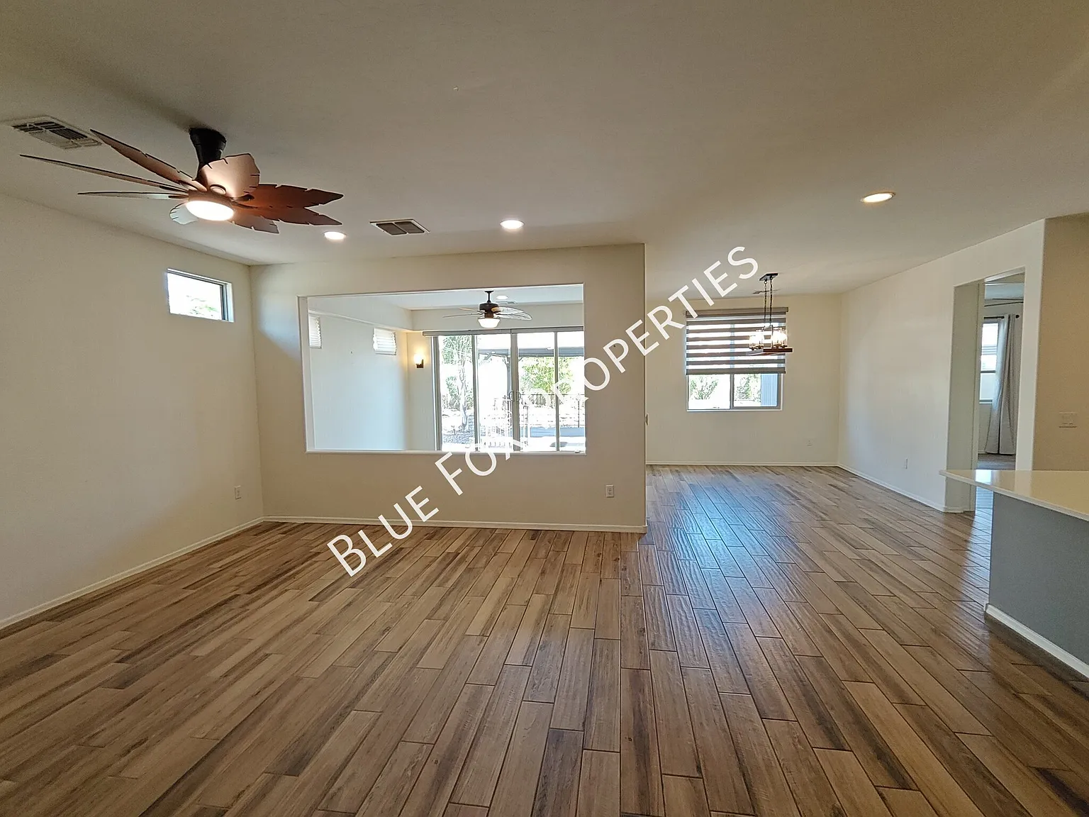 11128 W Fountain View Dr — Photo 4
