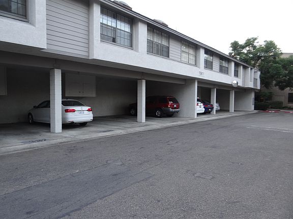 3rd image of 10611 Lakeside Dr S Unit I