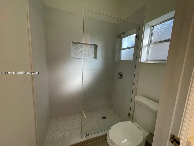 16309 Emerald Cove Rd #16309 — Photo 27