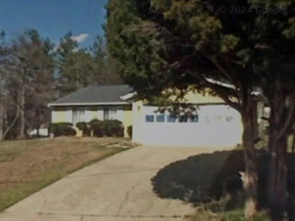 5356 Kristian Ct, Stone Mountain, GA 30088