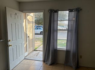 4900 Merritt Cir APT B, Austin, TX 78744