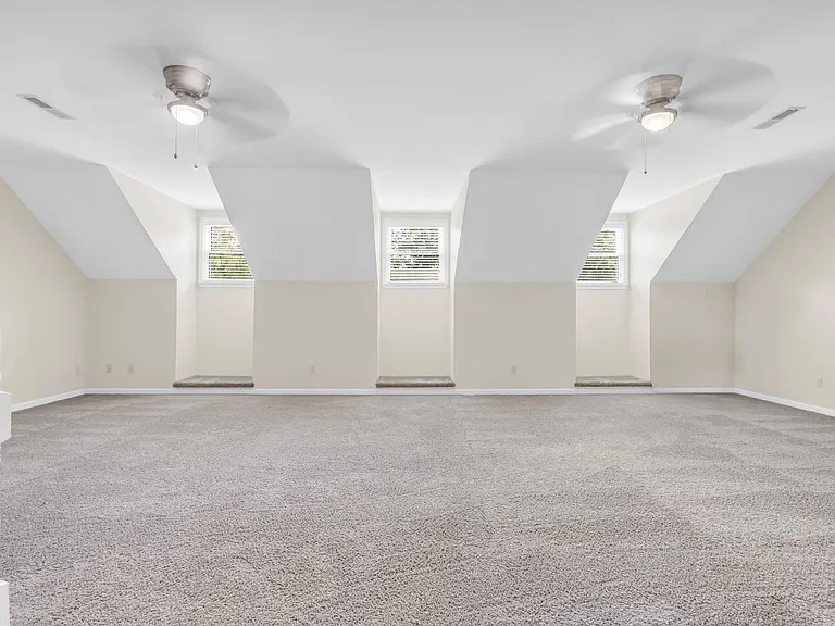 4838 Rolling Meadows Ln — Photo 33