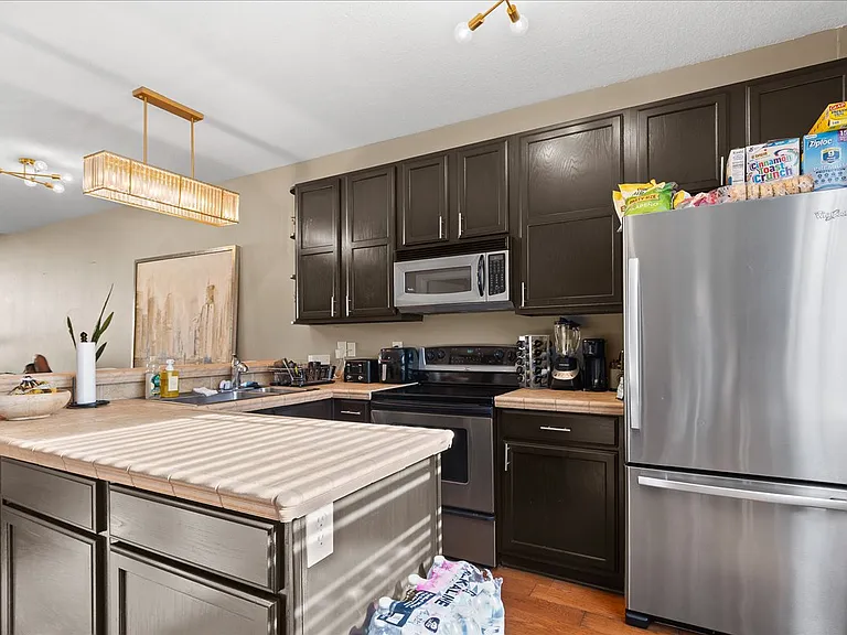4543 Madison Ave — Photo 9