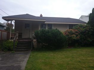 8324 26th Ave NW, Seattle, WA 98117