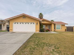 920 Pecan St, Wasco, CA 93280