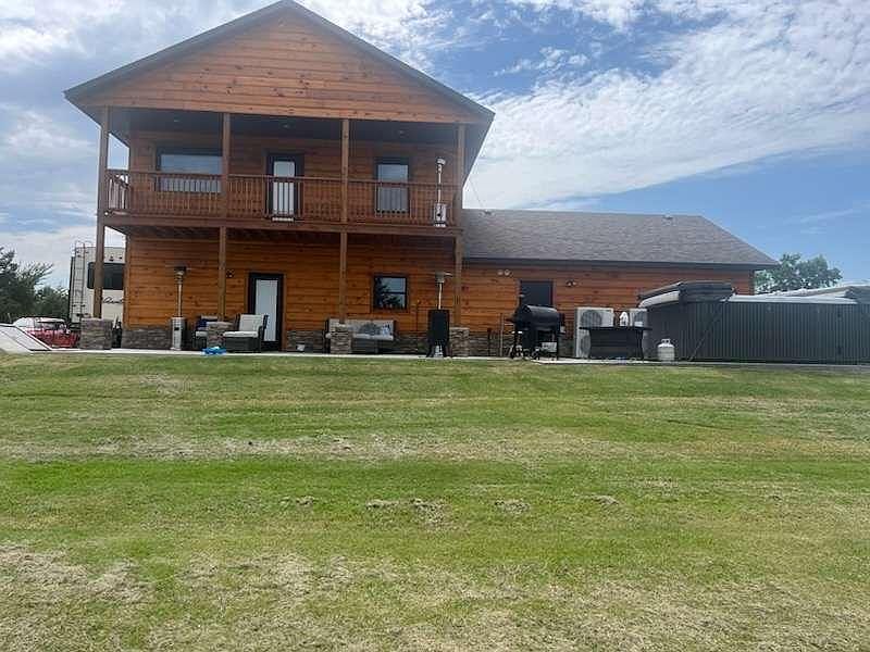 1st image of 30920 Stephens Dr