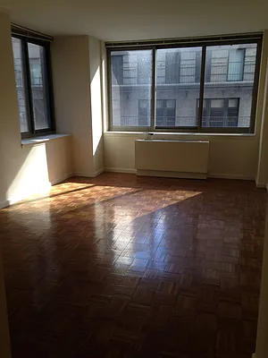 Rented by Chelsea Tower | media 2