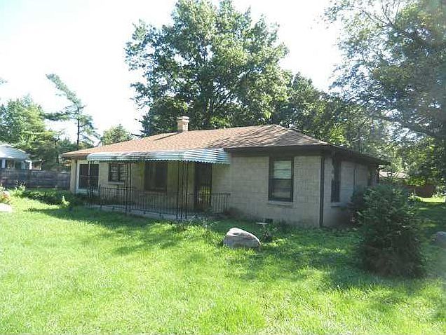 1st image of 371 N Burke Ave