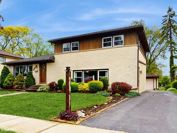 1391 Marcy Ln, Wheeling, IL 60090