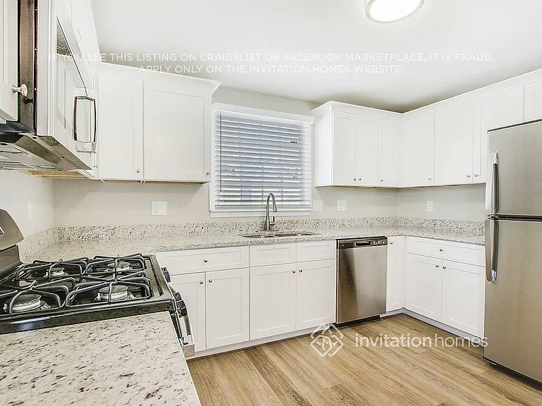 281 Lancaster Cir — Photo 12