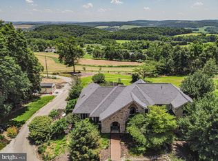 4815 Zeiglers Church Rd, Spring Grove, PA 17362