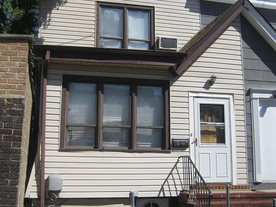 1st image of 9111 88th St
