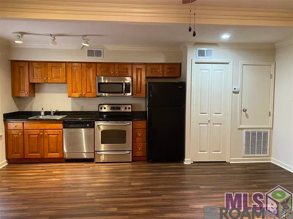 4618 Alvin Dark Ave APT 34, Baton Rouge, LA 70820