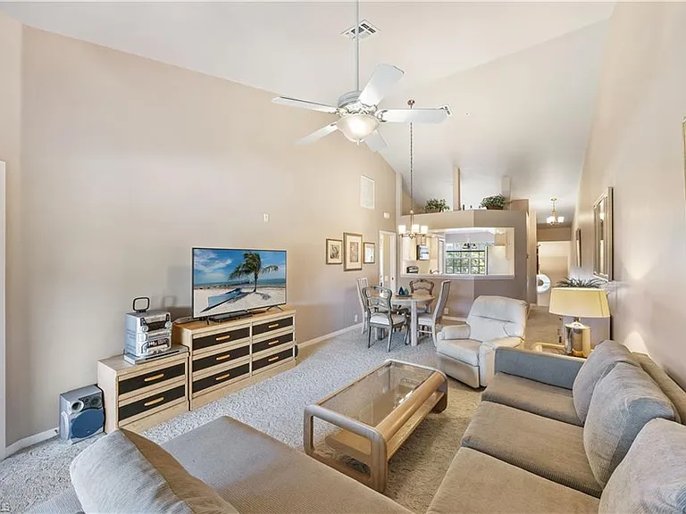 13611 Worthington Way #1310 — Photo 4