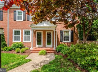 3463 S Stafford St #B, Arlington, VA 22206
