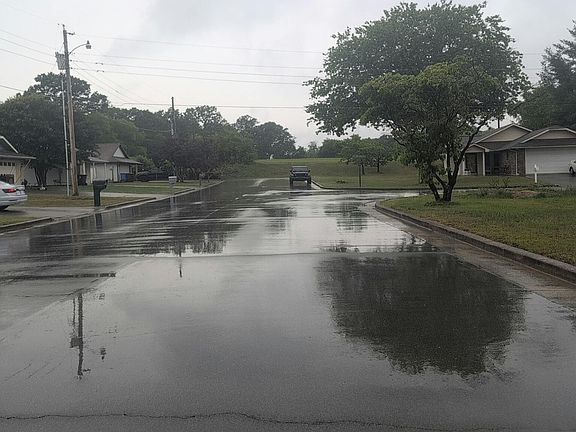 5th image of 1977 Jeffrey Ln