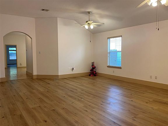 3rd image of 20718 Stewart Crest Ln