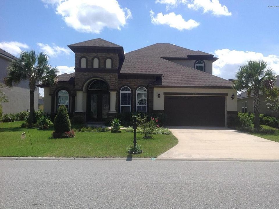 139 Woodcross Drive-Front of House