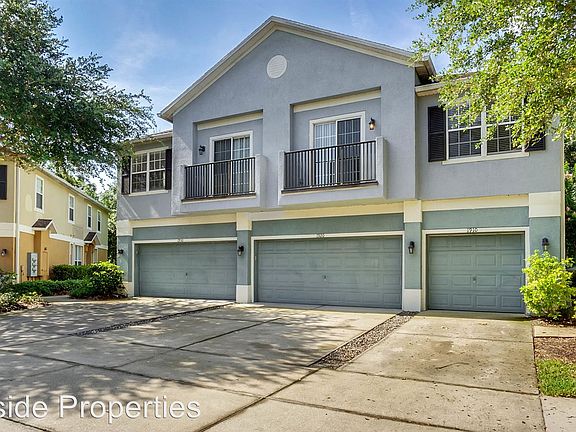 5th image of 1910 San Jacinto Cir