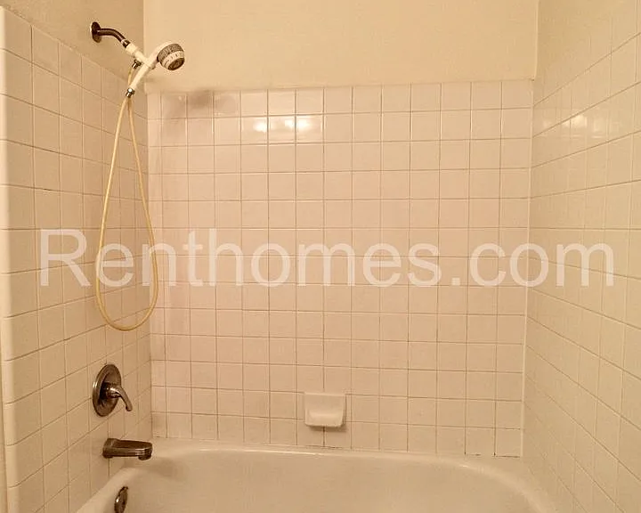 10722-134 Sabre Hill Dr — Photo 13
