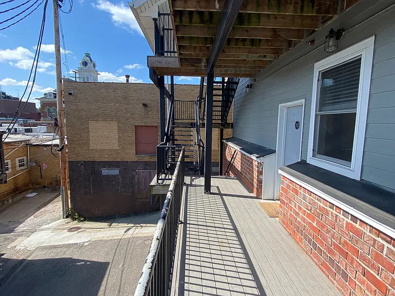 16 N Congress St #202 — Photo 13