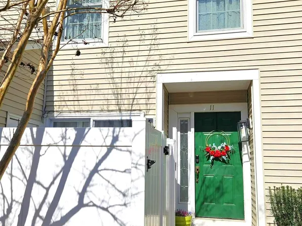 11 O'Hara Ct, Olney, MD 20832