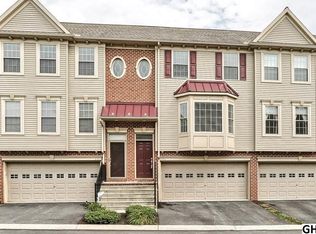 6334 Creekbend Dr, Mechanicsburg, PA