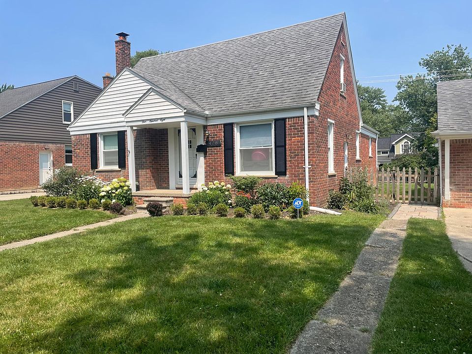 1st image of 408 Auburn St