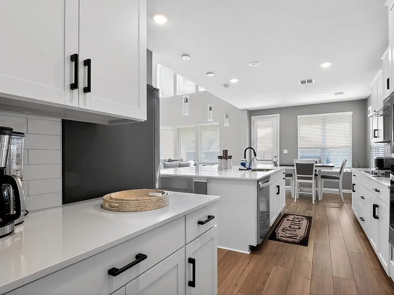 114 Bosco Rd — Photo 8
