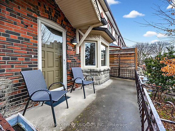 2nd image of 358 Roxton Rd