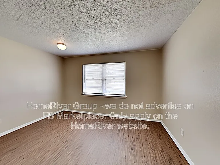 4345 Chestnut Dr — Photo 5