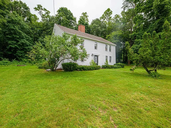92 Exeter Road, Newfields, NH 03856