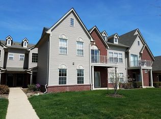 1713 Addington Ln, Ann Arbor, MI 48108