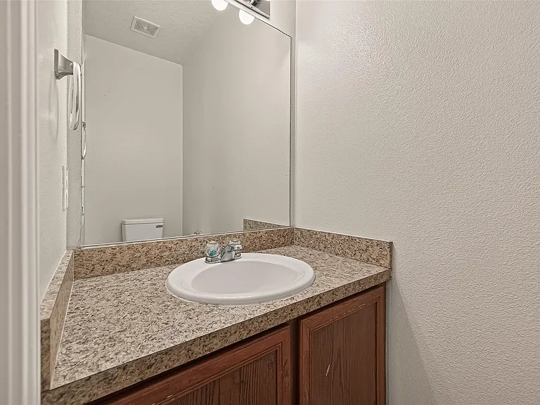 18915 S Lyford Dr — Photo 13
