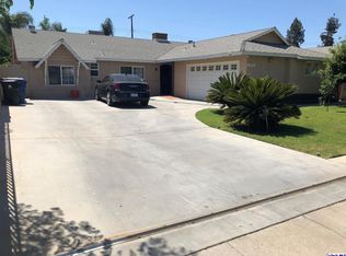 10912 Goss St, Sun Valley, CA 91352