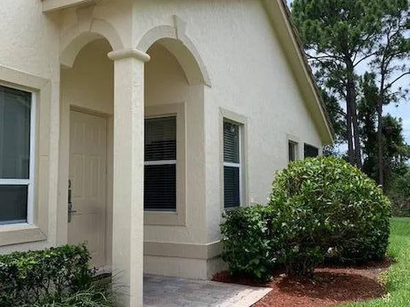9333 World Cup Way, Port Saint Lucie, FL 34986