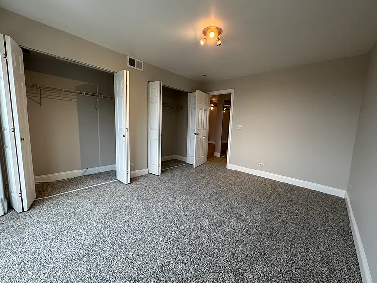 8232 Niles Center Rd #316 — Photo 10