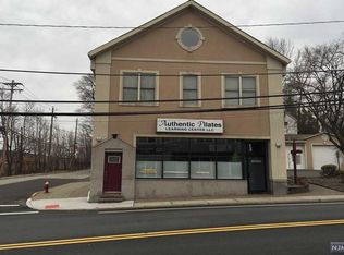 75 Ramapo Valley Rd, Mahwah, NJ 07430