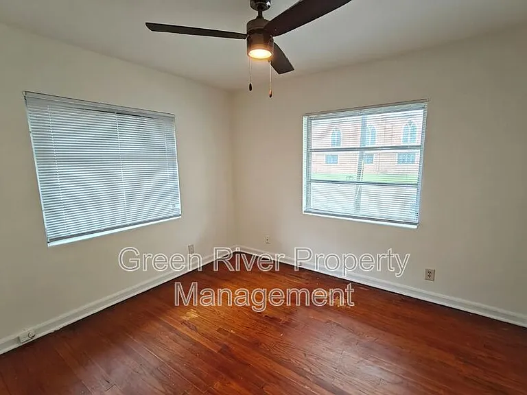 1654 Talbot Ave — Photo 20
