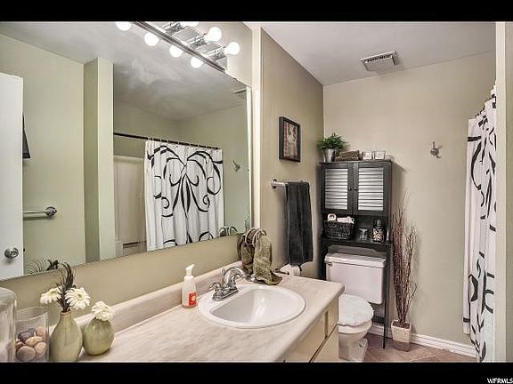 Main Bath